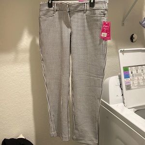 Candie’s black and white checkered slacks